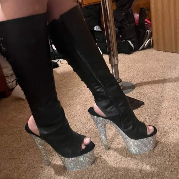 Pleasers size 7 Bejeweled - Picture 8 of 12